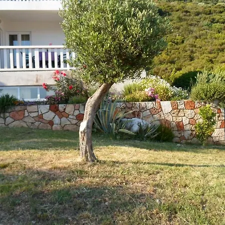 Baric Διαμέρισμα *
